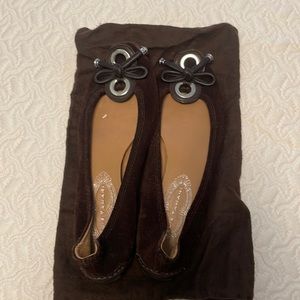 Eli’s Tahiti Brown Suede flats with dust bag